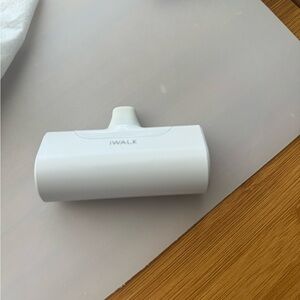 iwalk portable charger